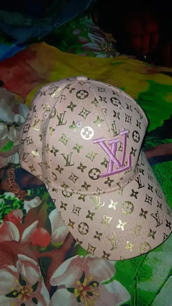 Topi Wanita yg cantik