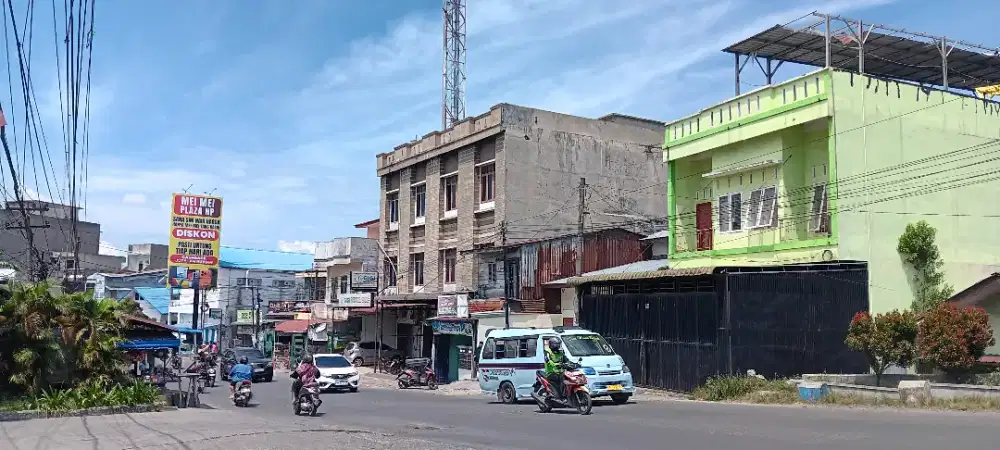 Jual ruko gandeng 2 Depan Pintu Komplek Mega City Tembung