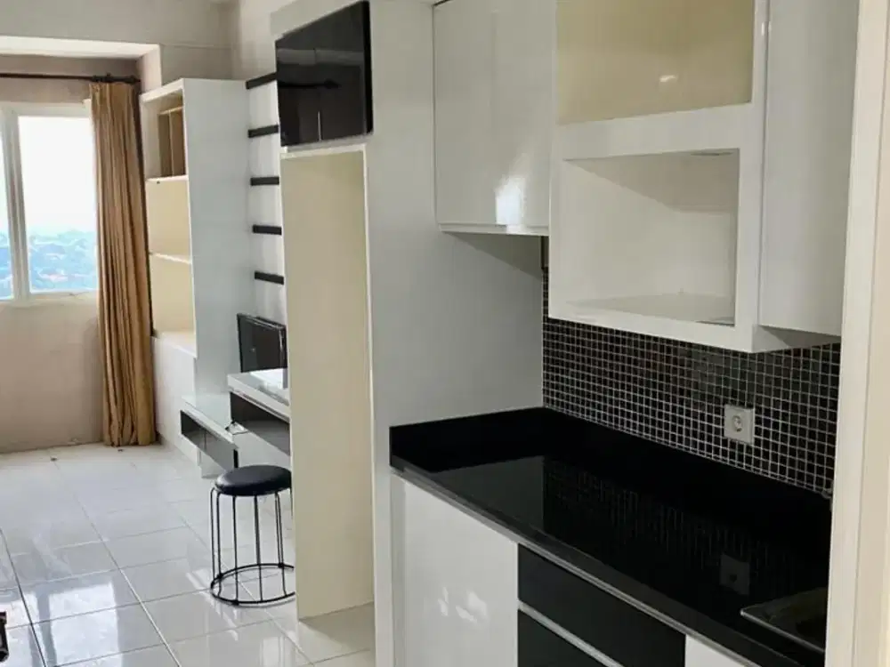 Apartemen Berkeley Studio