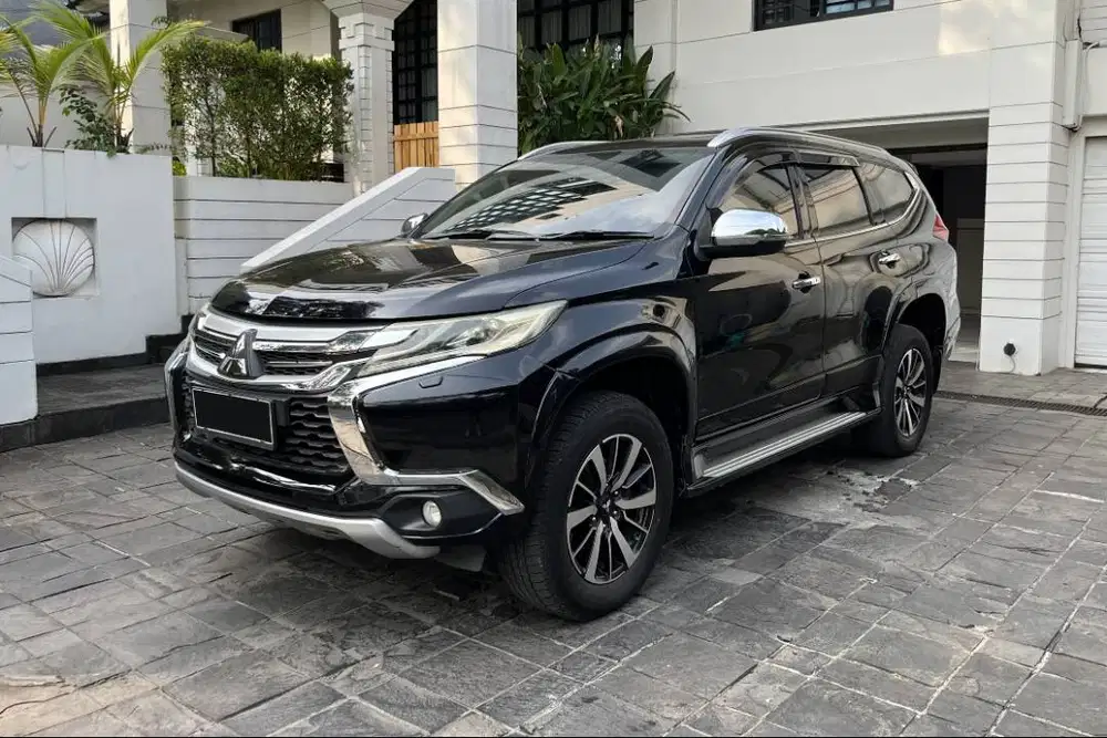 [LANGKA & TERAWAT] PAJERO SPORT DAKAR 4X4 AT 2016