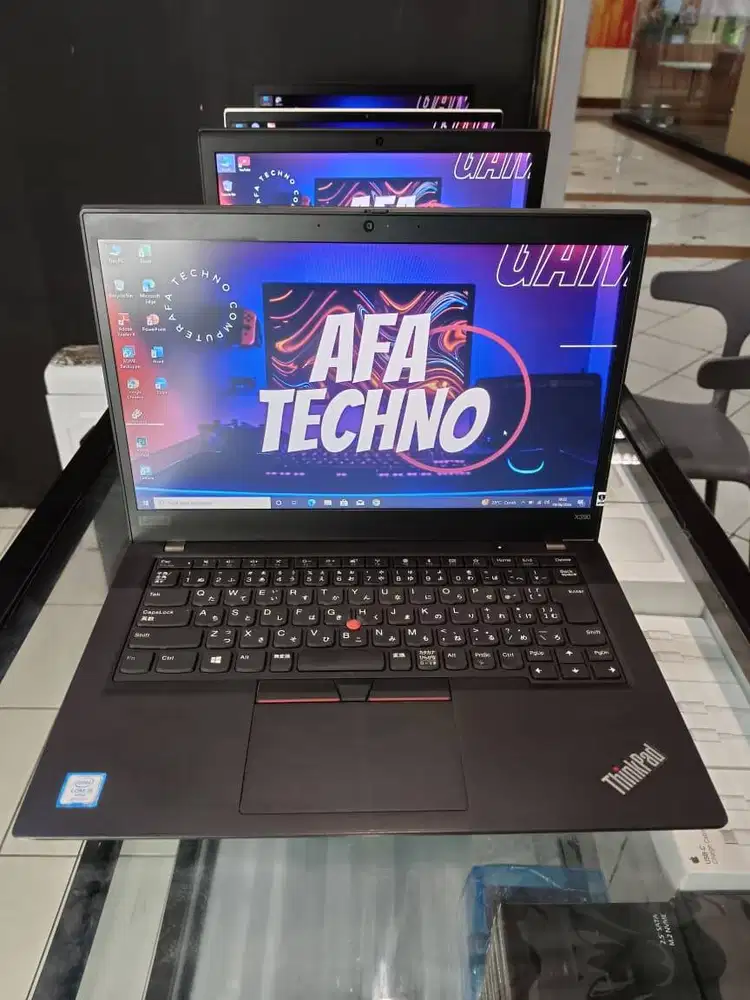 Lenovo Thinkpad X390 Intel Core i5 Gen 8 | RAM 8GB | SSD 256GB |