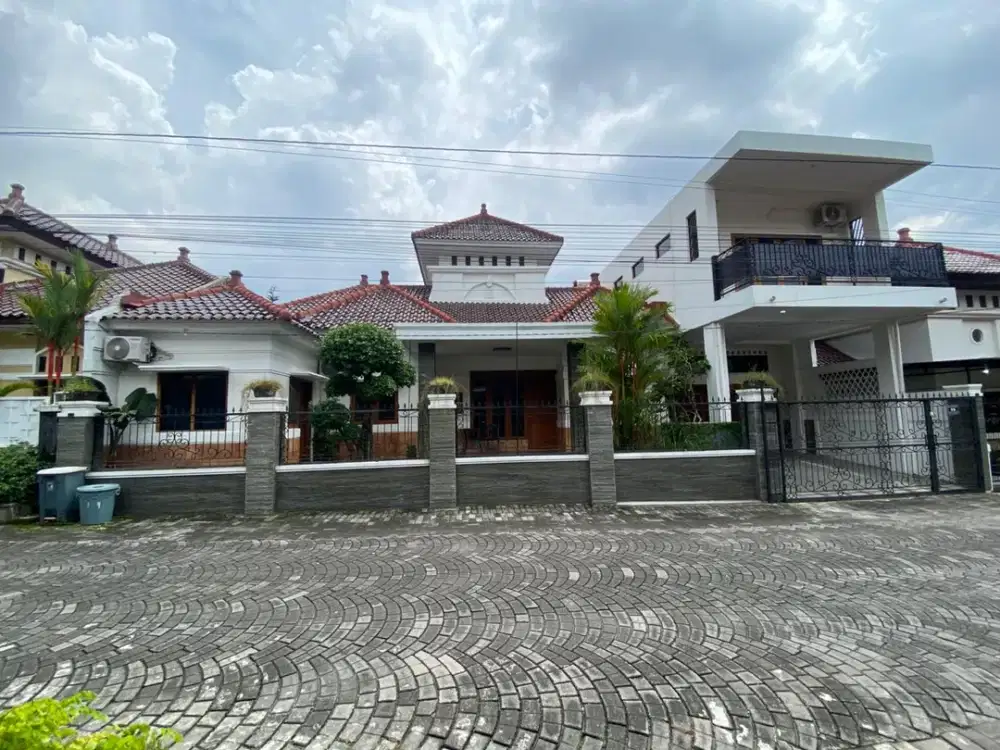 Rumah Mewah Siap Huni dekat Ringroad Utara, Jogja Bay Strategis di Jogja
