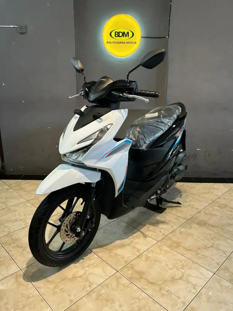 Beat fi thn. 2025 cash. /Kredit Bali dharma motor