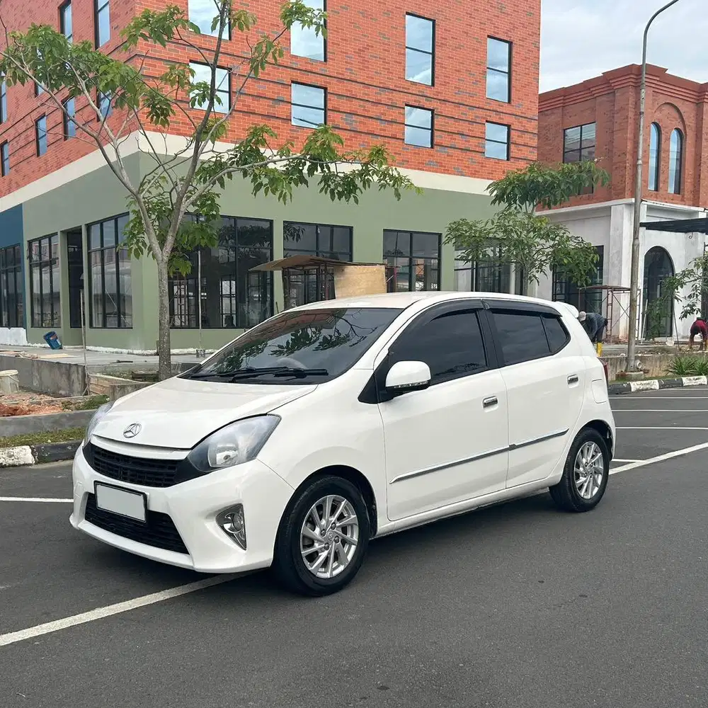 Daihatsu Ayla X 2014