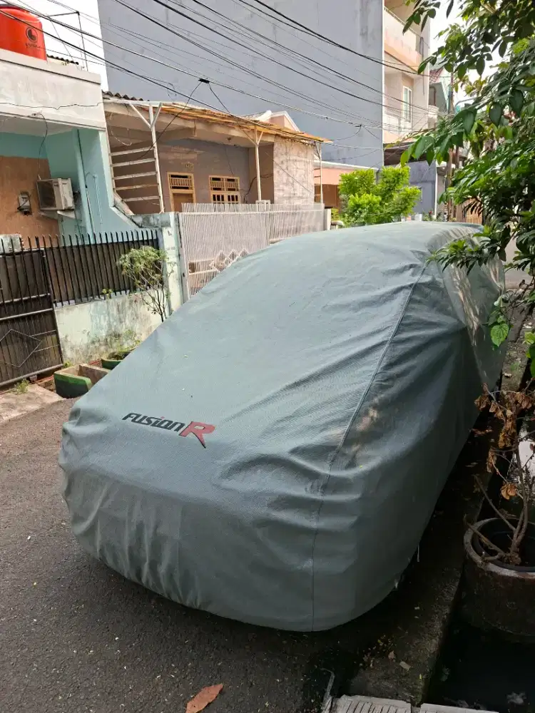 Cover/Sarung Mobil Hyundai Stargazer 4 Layer Waterproof Merk Fusion R