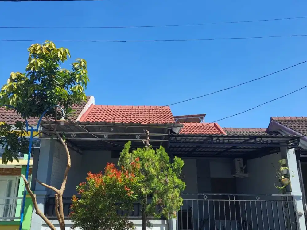Rumah Cantik di Sidoarjo Perum Graha Mandiri 2  Anggaswangi Sukodono Sidoarjo