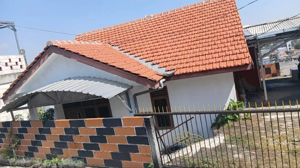 DISEWAKAN RUMAH SEMARANG BARAT GOOD VIEW