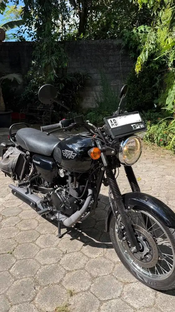 kawasaki W175L injeksi ABS 2024