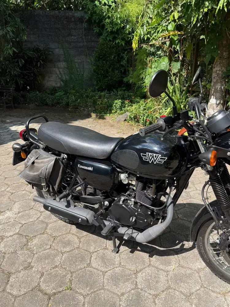 kawasaki W175L injeksi ABS 2024