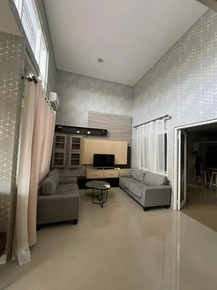 Disewakan rmh cantik bisa perbln di Grand Kawanua Manado