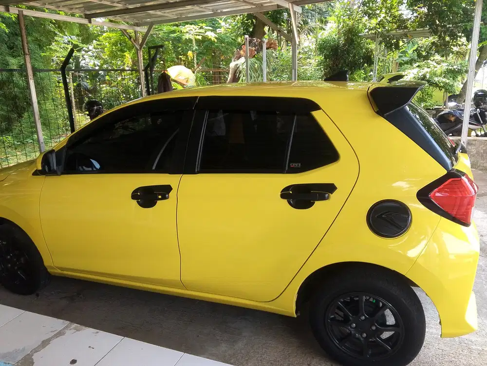Daihatsu Ayla 2024 Bensin