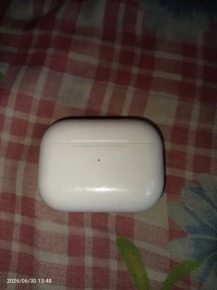Case AirPods Pro 1 GLOW IN THE DARK Ori 100% Mati IC + Bonus