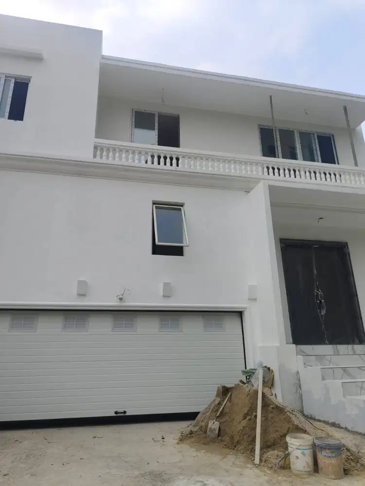 Dujual rumah di Goldcoast PIK