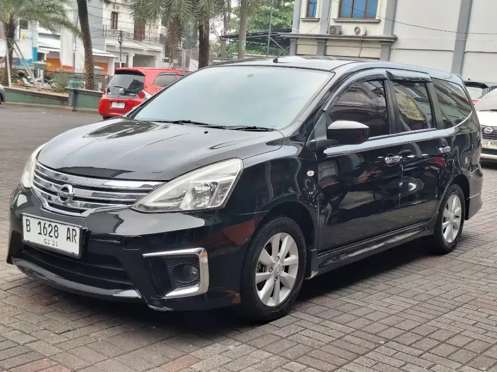 Nissan Grand Livina SV Upgrade HWS matic 2015