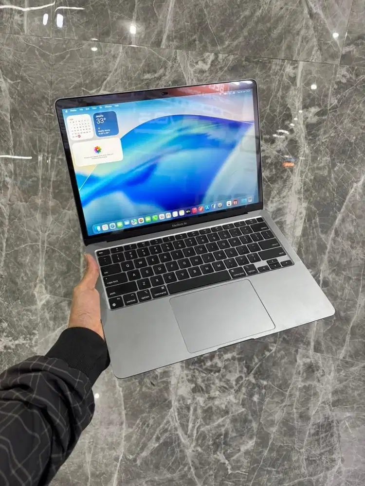Jual Macbook Air M1 2020 8/256 Fullset