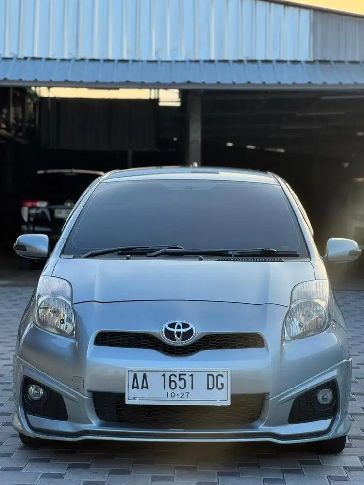 yaris S TRDS 2012 M/T