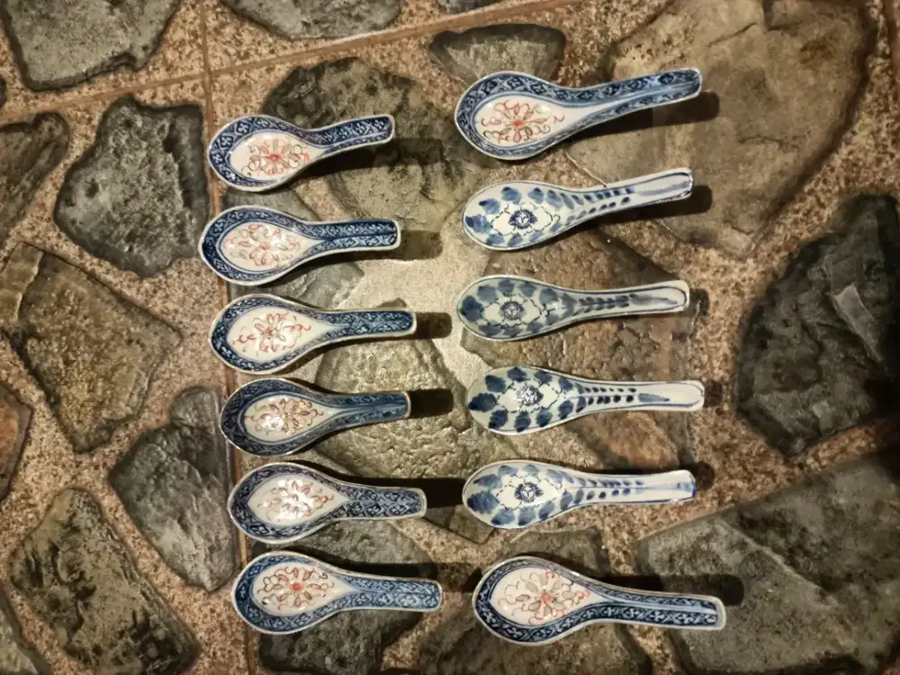 12 pcs sendok tua china...mulus