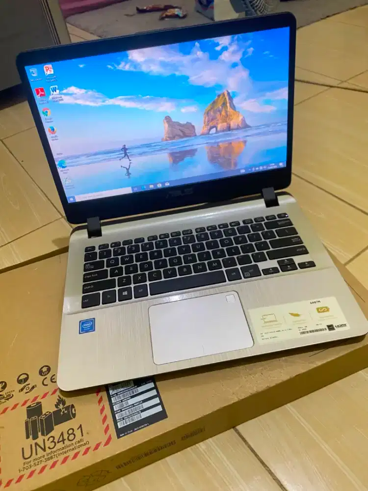 Laptop Asus A407m fullset