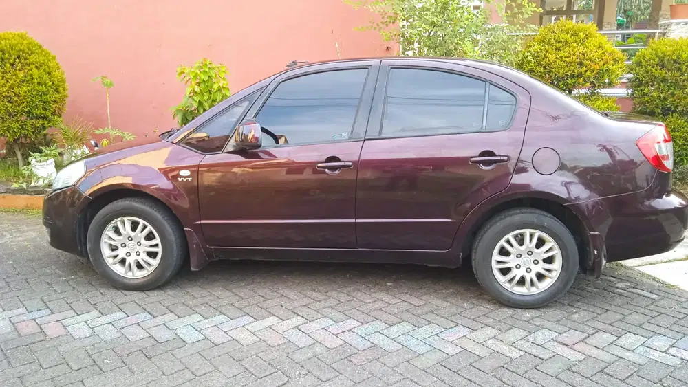 Suzuki Neo Baleno 2009 Bensin
