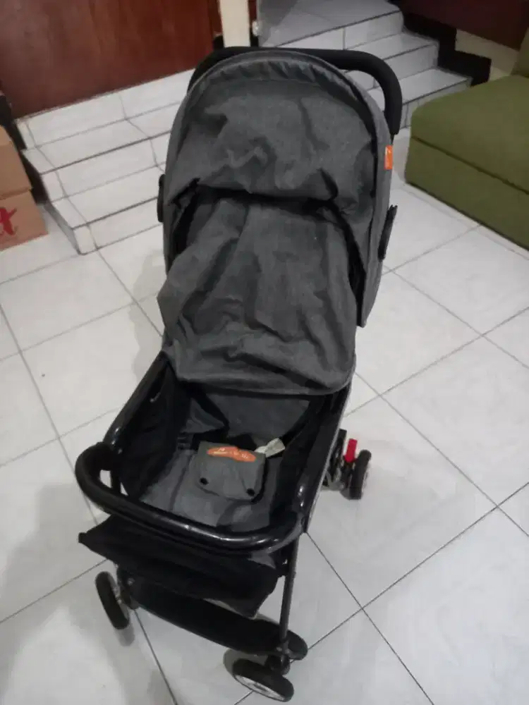 Stroler bayi (kereta bayi)