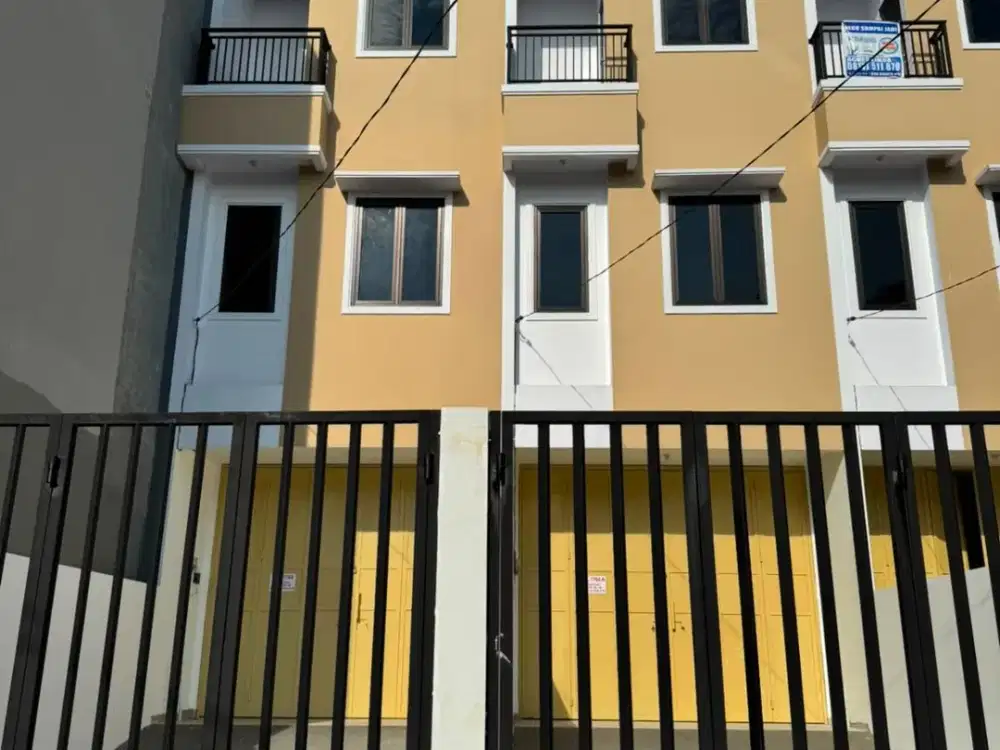Dijual Ruko 4 Lantai di Jelambar, Uk.4x31.5m2, Hadap Timur