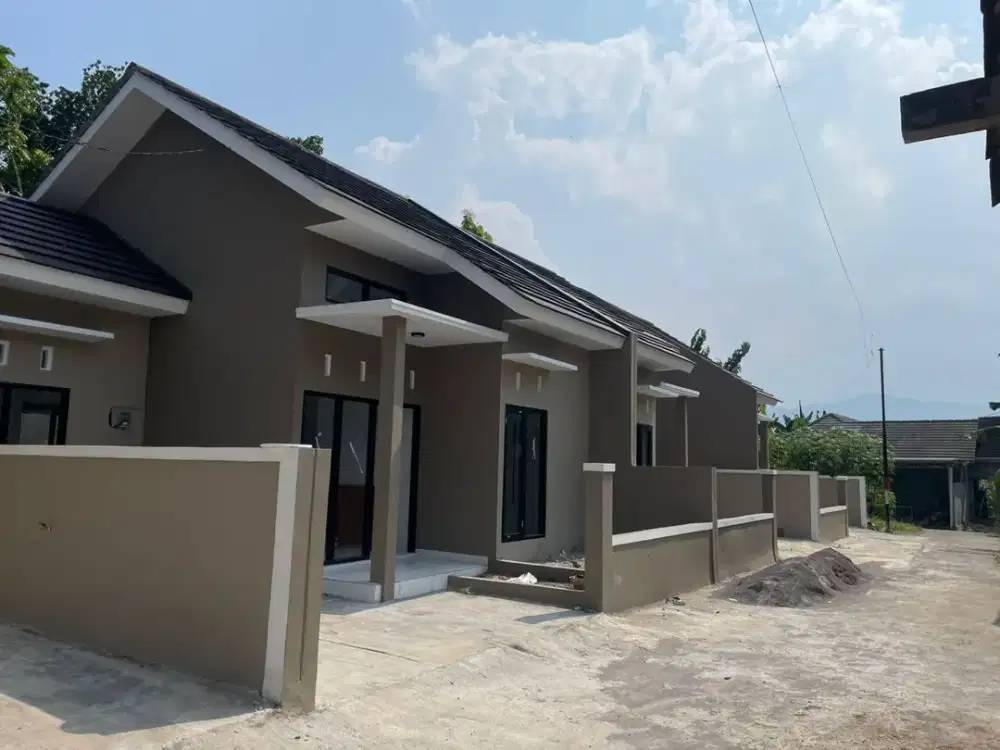 Jangan Tunggu Besok! Rumah Modern Murah di Sleman Barat - Luas Tanah 100m² Lebih, Harga Nego