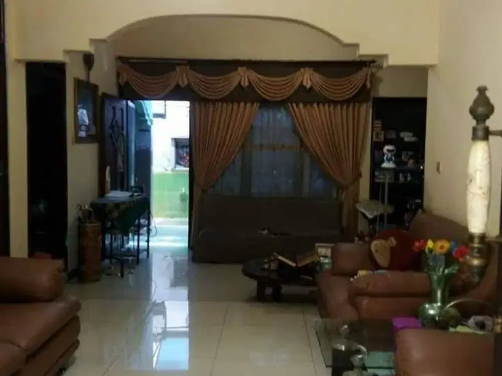 DIJUAL RUMAH LOKASI JAMBANGAN