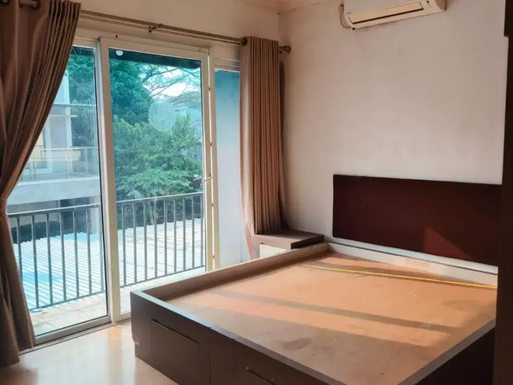 Dijual Rumah Full Furnished di Golden Palm Residence