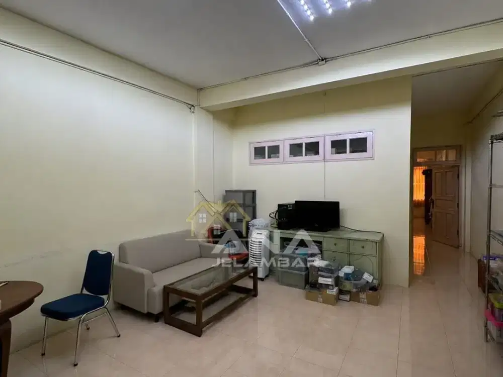 ANA RUMAH UK 4.25X23M DI JALAN RAYA ANGKE