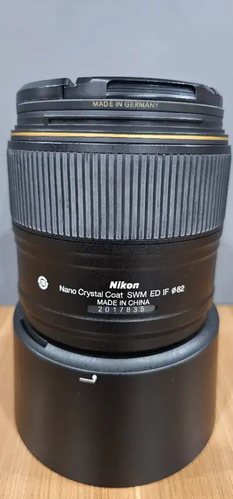 AF-S NIKKOR 105mm 1:1.4E  ED