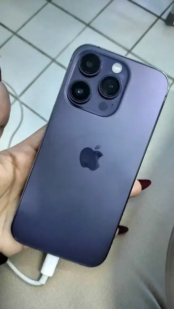 iphone 14 pro intr
