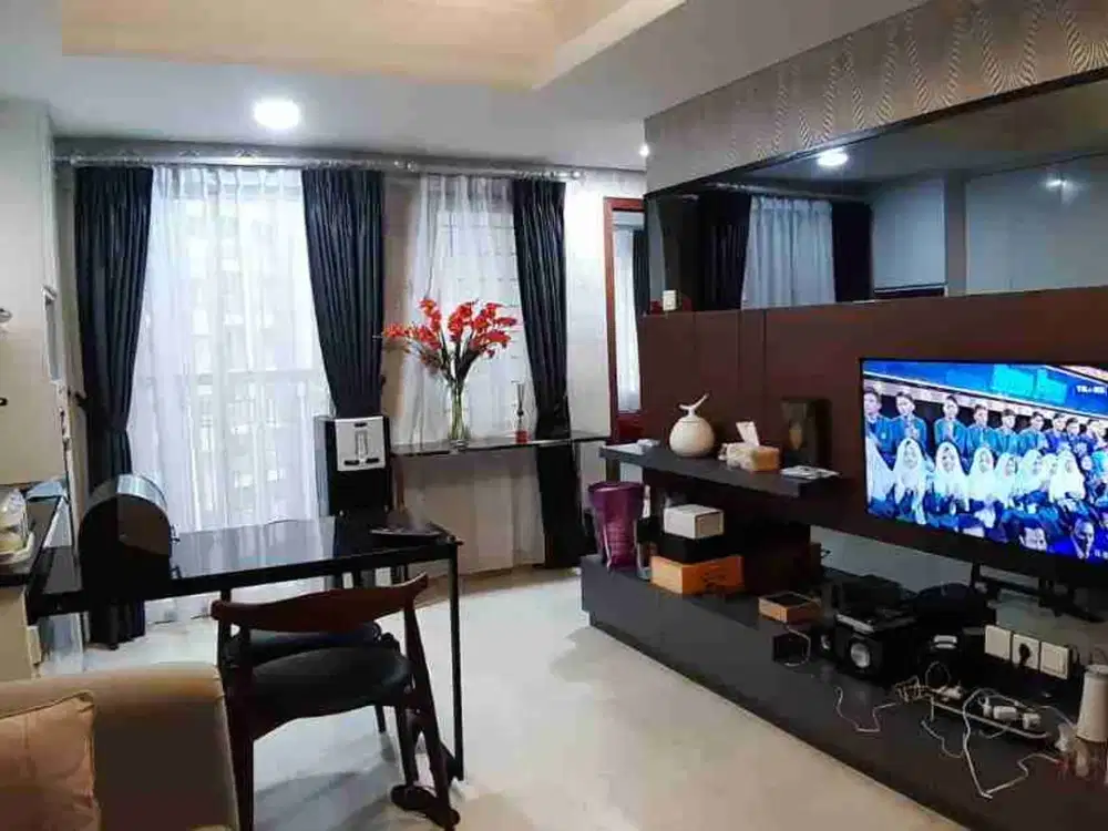 Disewakan Unit Apartemen Royal Mediterania Garden Residence Kondisi Furnished 2BR+