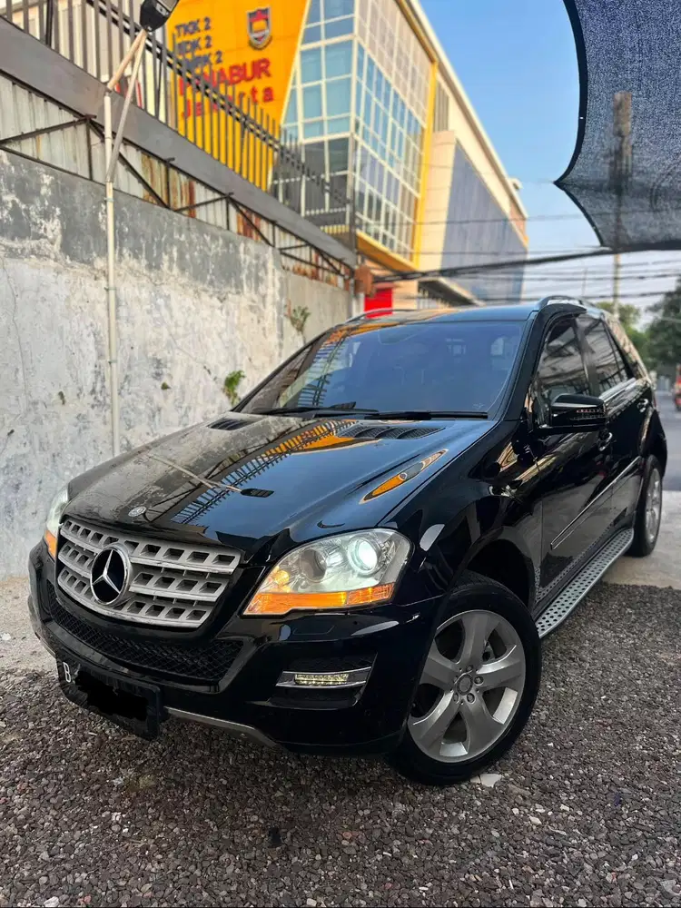 Mercedes Benz ML350 2010