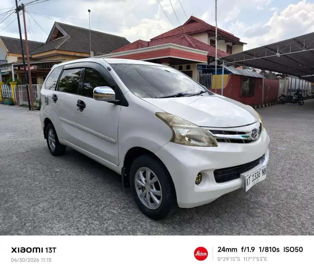 Daihatsu xenia x deluxe 1300 cc 2014