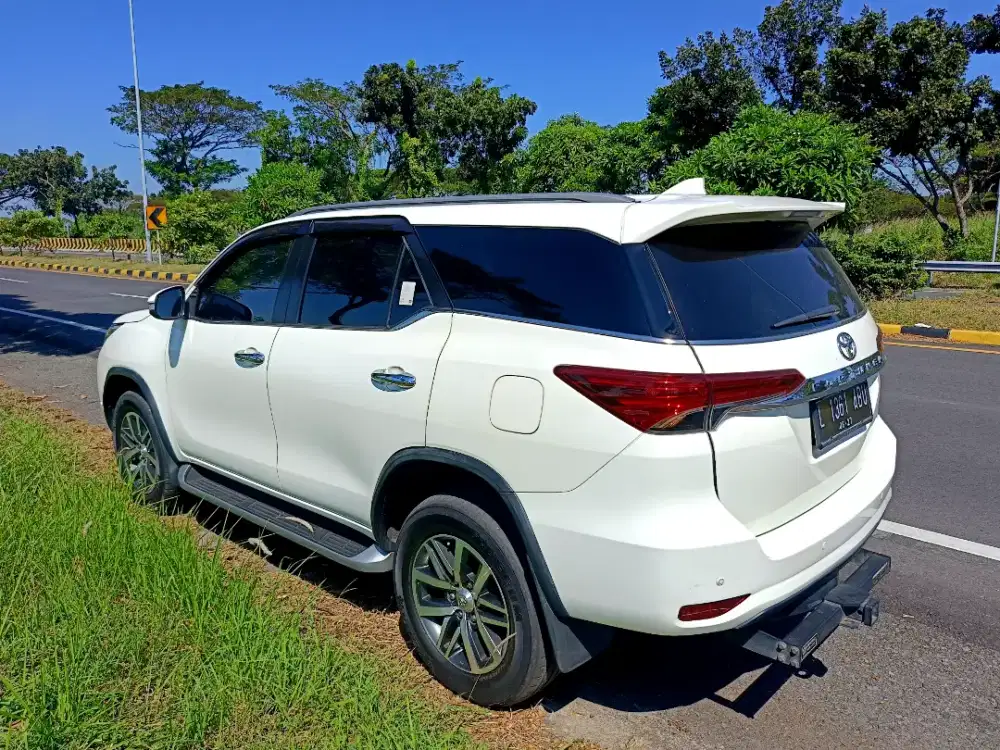 FORTUNER VRZ 2.4 AT DIESEL 2017