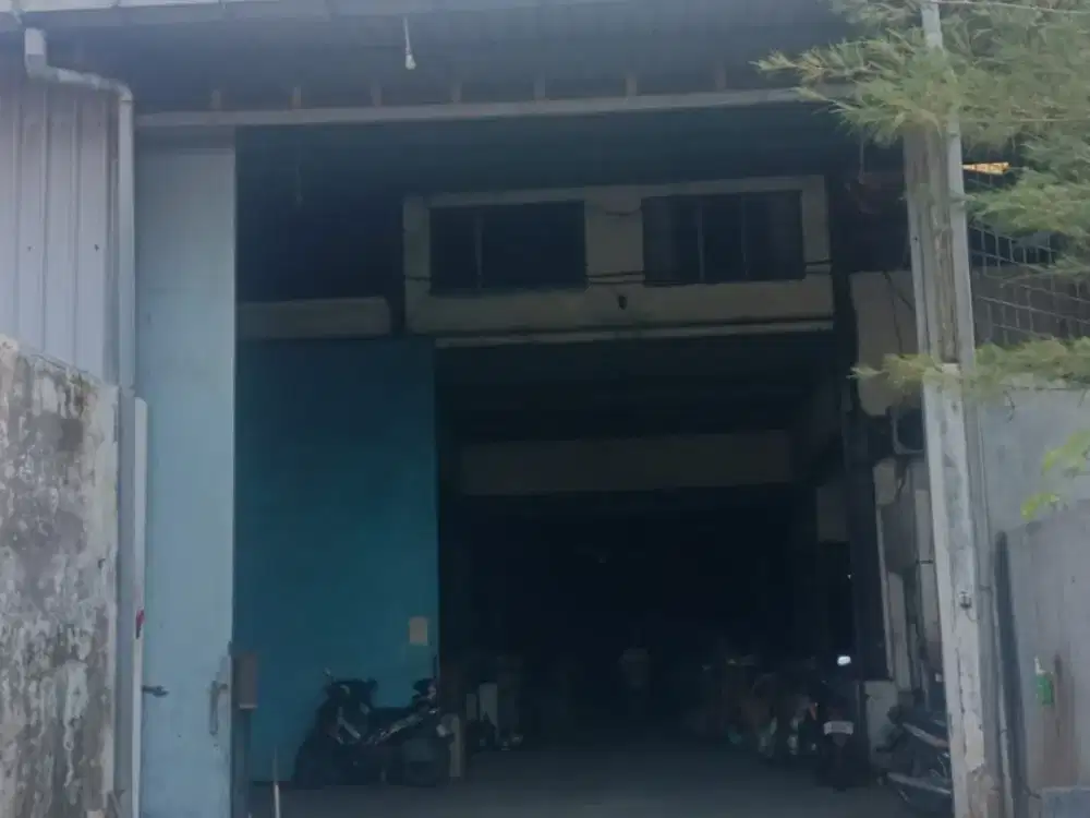 Gudang Siap Pakai Kalianak dekat Raya Margomulyo