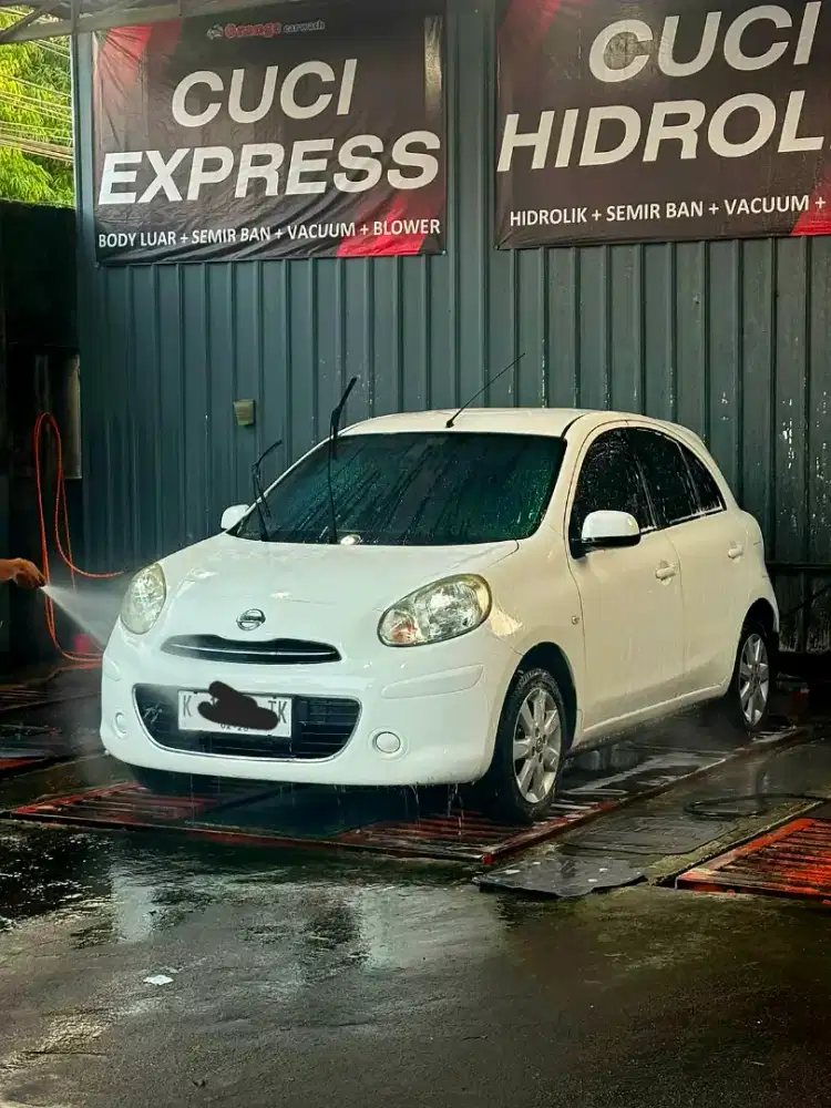 NISSAN MARCH 1.2 AT BAGUSSS