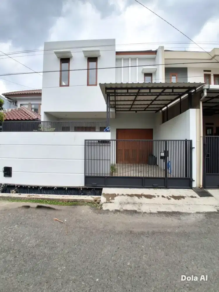 Rumah minimalis siap huni di komplek Suryalaya Buahbatu bandung