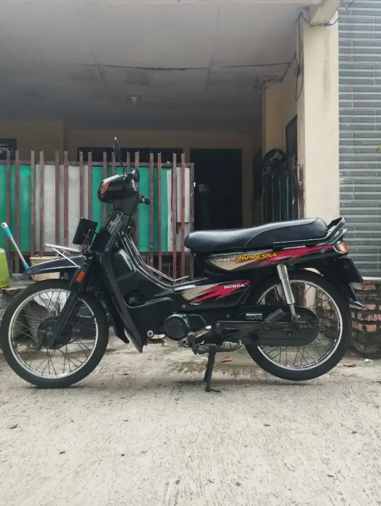 Honda Astrea Sabit 2000