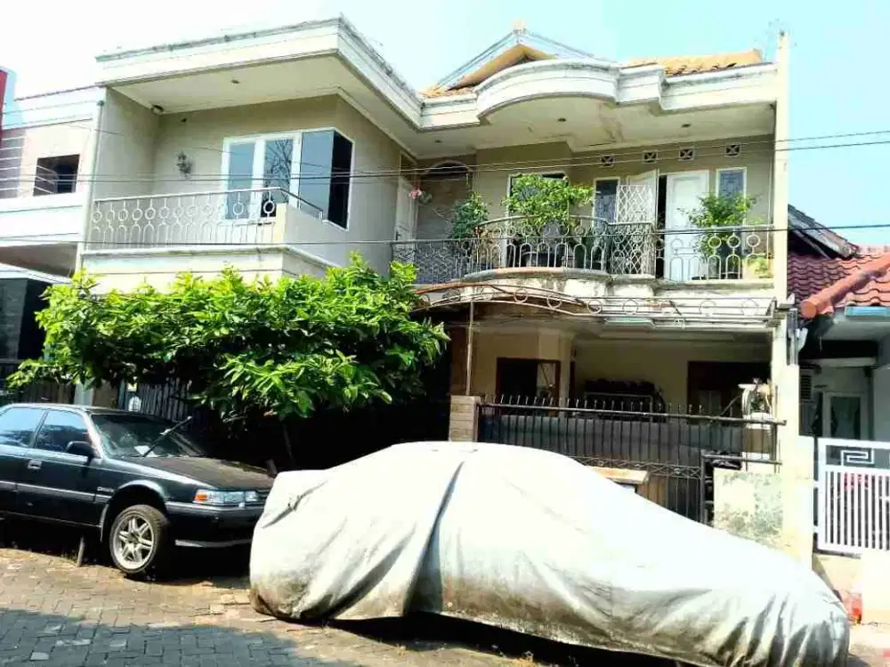 Di Jual Rumah 2 Lantai, Lingkungan Juara - Griya Bintara Indah