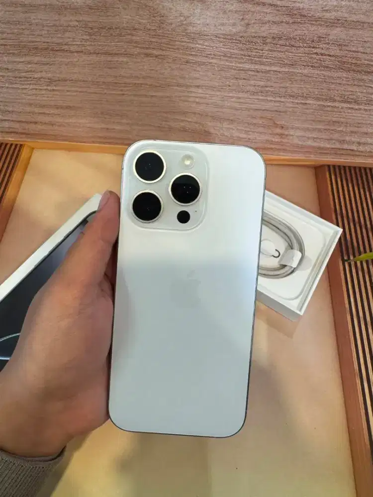 iPhone 16 Pro 128GB White T Ex iBox BH 92% lengkap