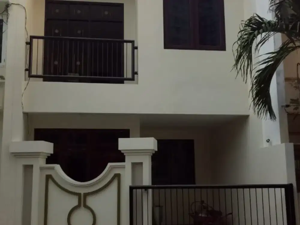 Rumah Villa Kalijudan Indah Dekat Galaxy Mall, EastCost Mall