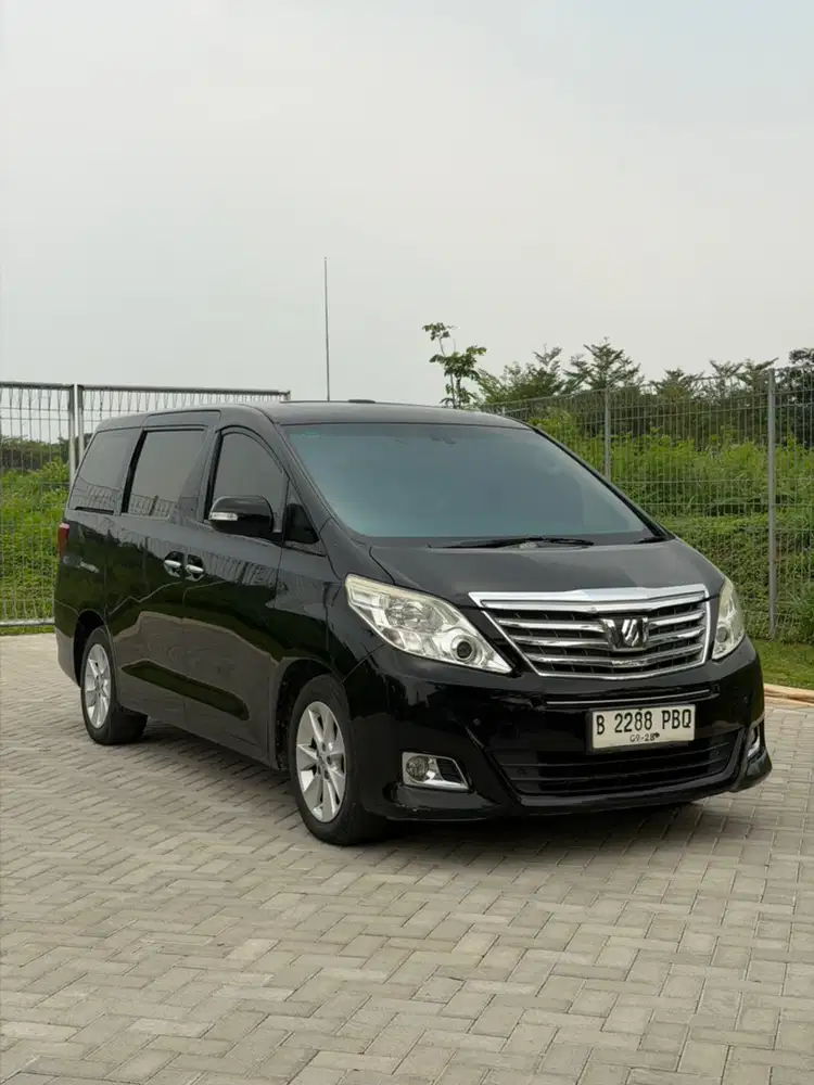 Toyota Alphard 2013 Bensin