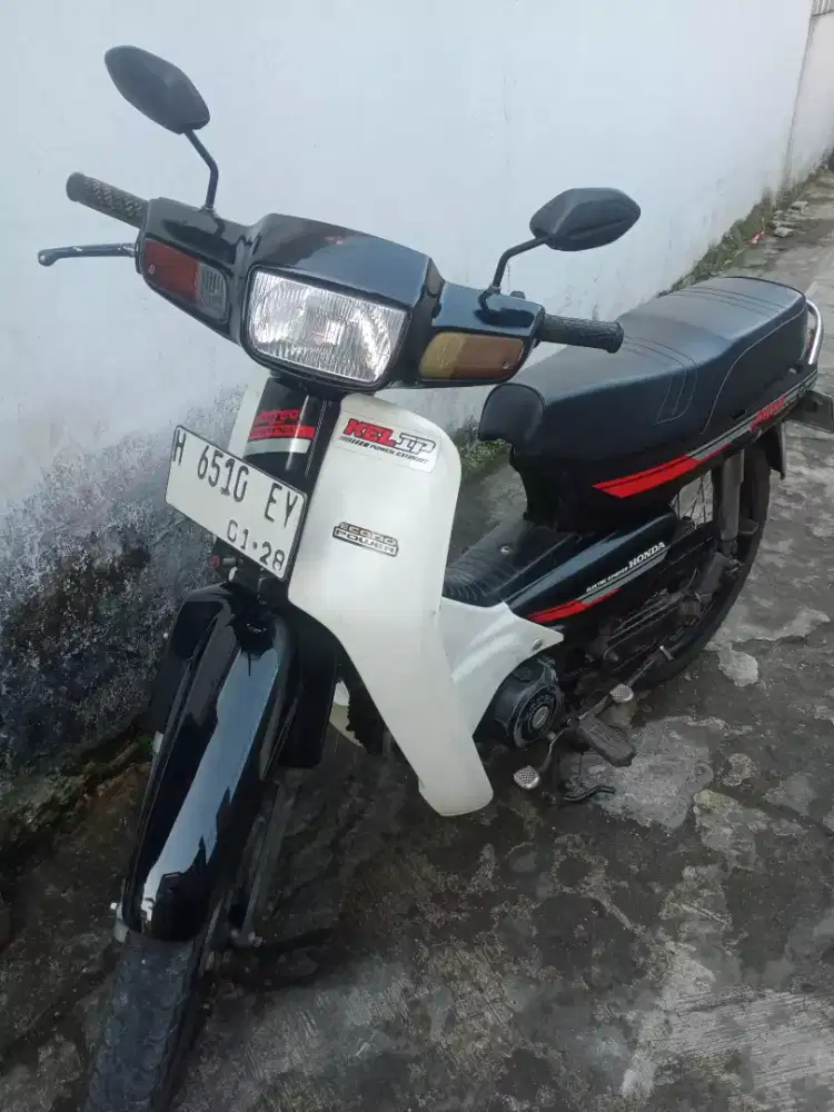 Dijual Grand 93