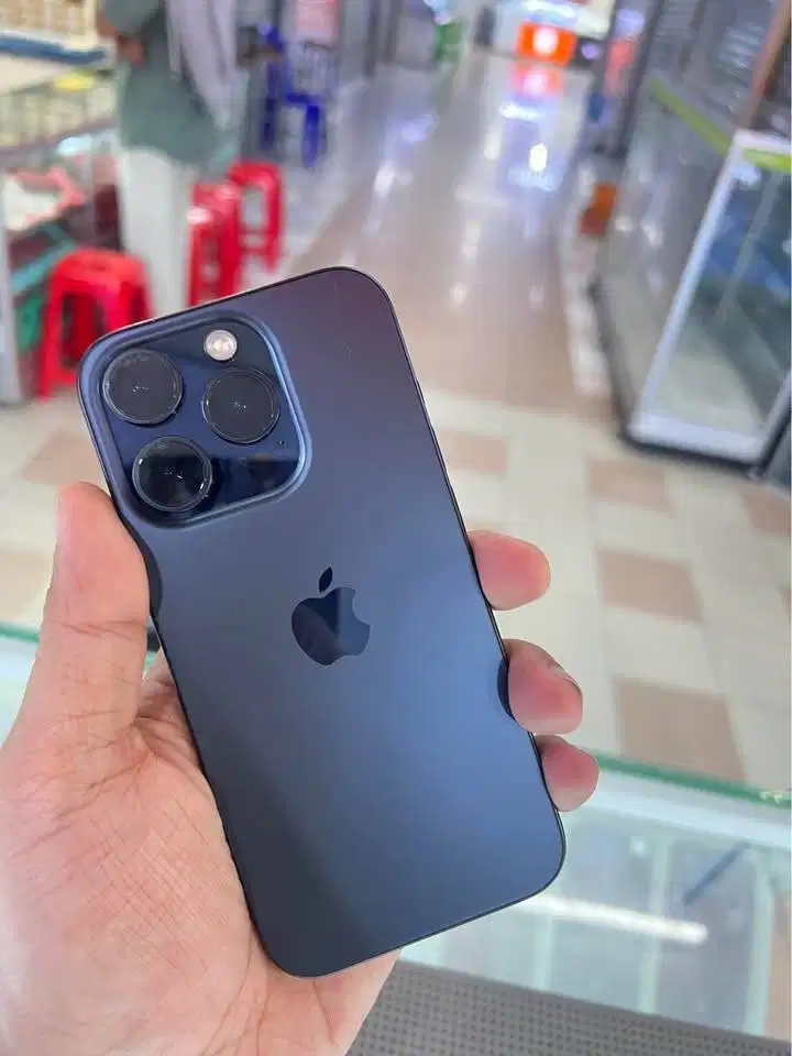 Iphone 15 PRO 128 GB (Blue Titanium) IBOX Mulus Jossjiss