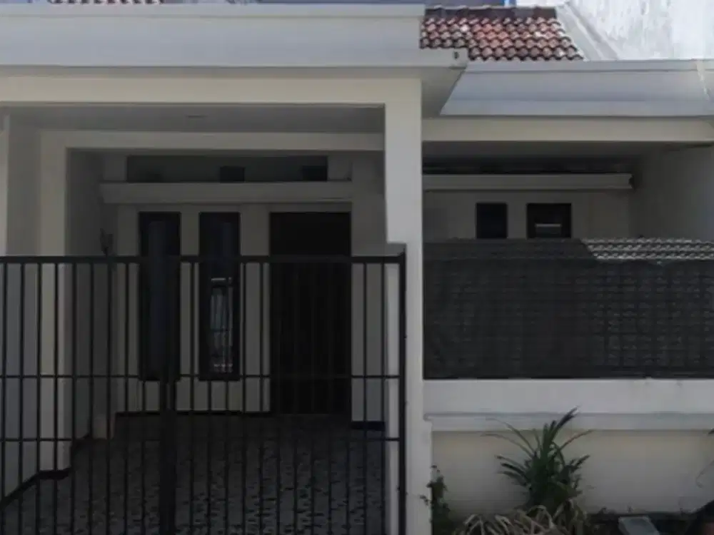 Rumah Pakuwon City Florence Puri Asri dkt griya asri dan sorento