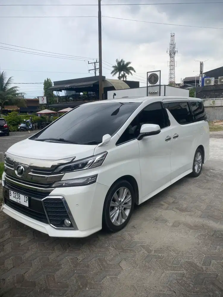 Toyota Vellfire 2015 Bensin