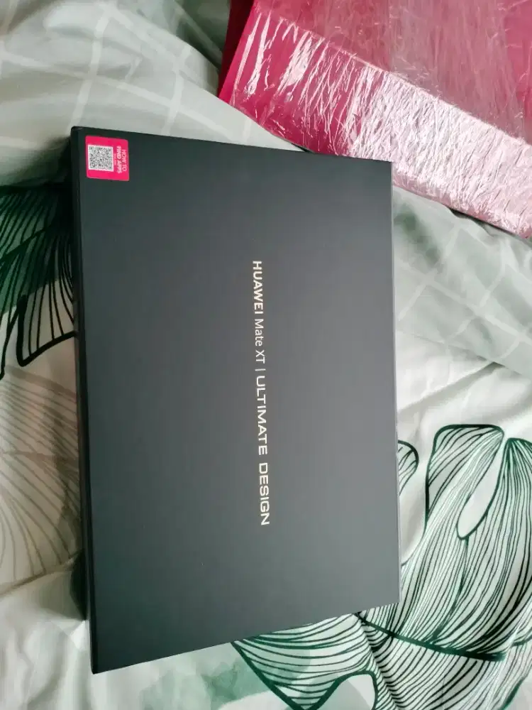 Huawei mate XT ultimate Design 1 TB