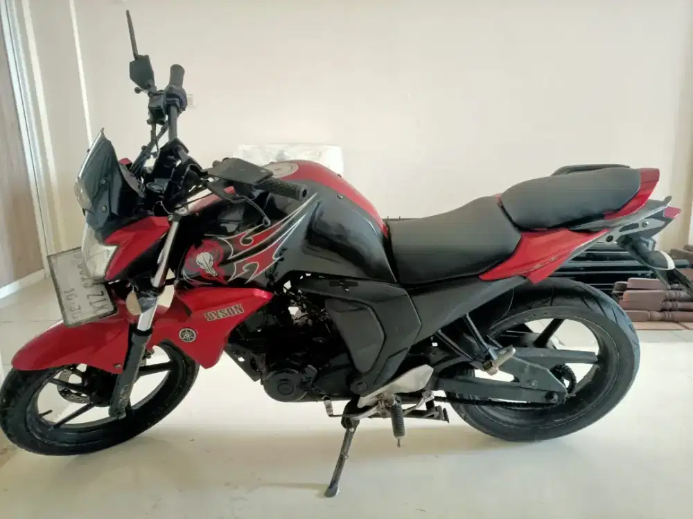 Motor Yamaha Byson