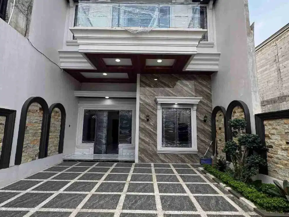 Rumah Mewah 2 Lantai